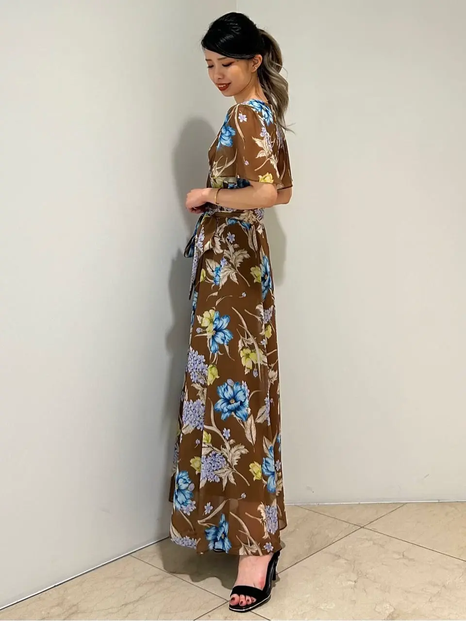 GRACE CONTINENTAL FUKUSHIMA YURIE コーディネート画像