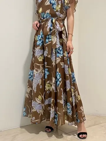 GRACE CONTINENTAL FUKUSHIMA YURIE コーディネート画像