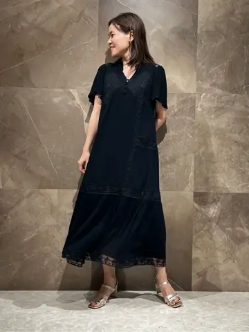 GRACE CONTINENTAL 穐山　香織 コーディネート画像