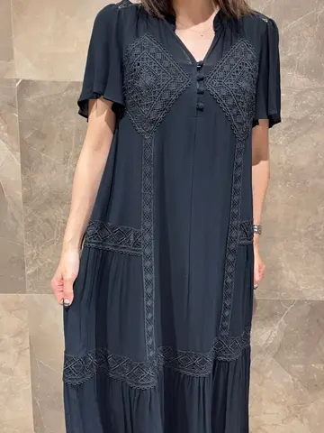 GRACE CONTINENTAL 穐山　香織 コーディネート画像