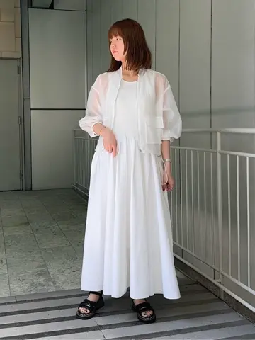 GRACE CONTINENTAL 伊藤　静華 コーディネート画像