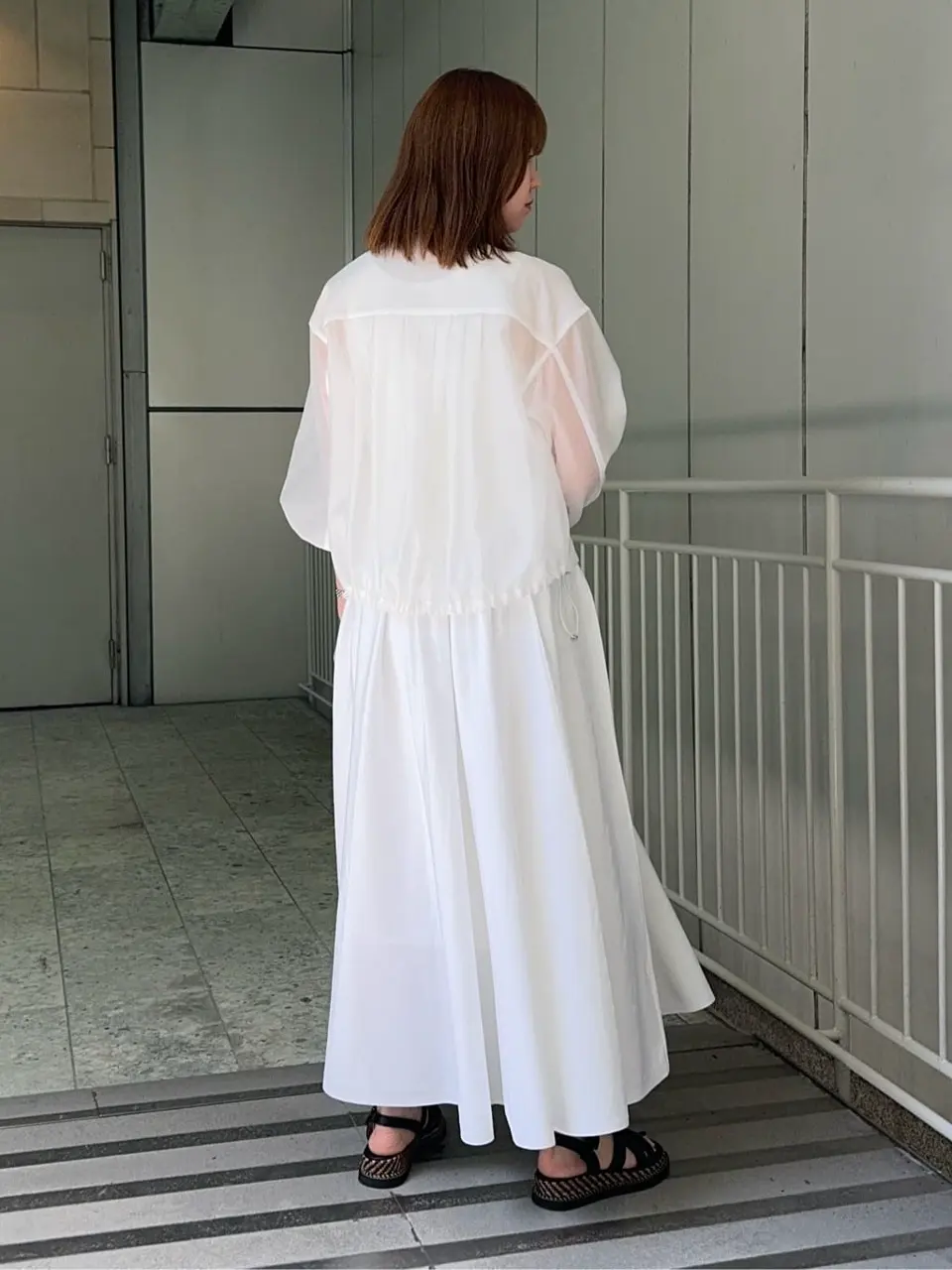 GRACE CONTINENTAL 伊藤　静華 コーディネート画像