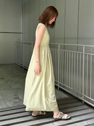 GRACE CONTINENTAL 伊藤　静華 コーディネート画像