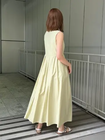 GRACE CONTINENTAL 伊藤　静華 コーディネート画像