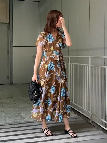 GRACE CONTINENTAL 伊藤　静華 コーディネート画像