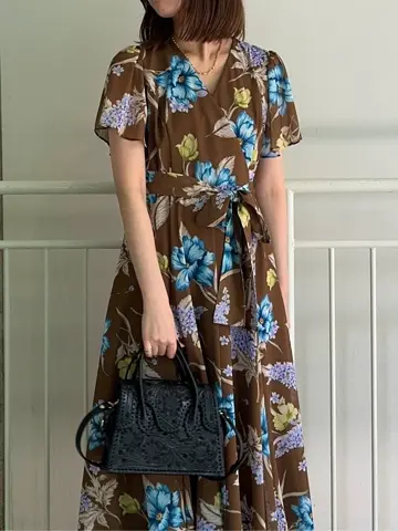 GRACE CONTINENTAL 伊藤　静華 コーディネート画像