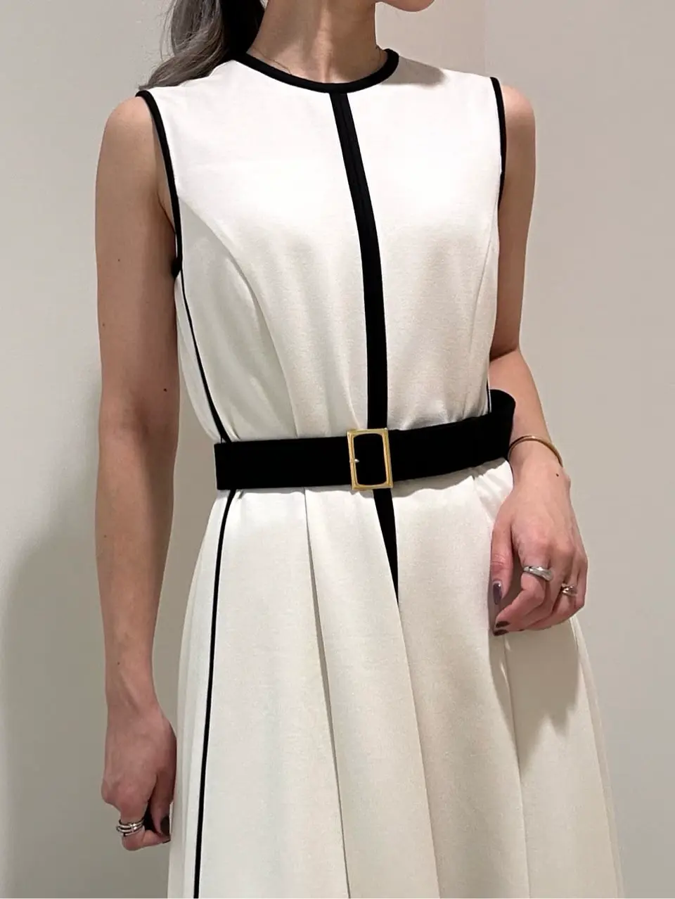 GRACE CONTINENTAL FUKUSHIMA YURIE コーディネート画像