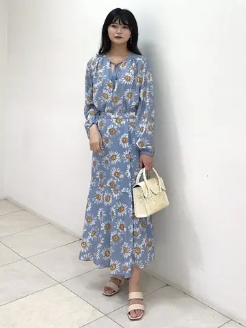 GRACE CONTINENTAL MORITA AI コーディネート画像