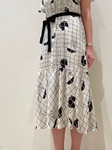 GRACE CONTINENTAL 赤間　 コーディネート画像