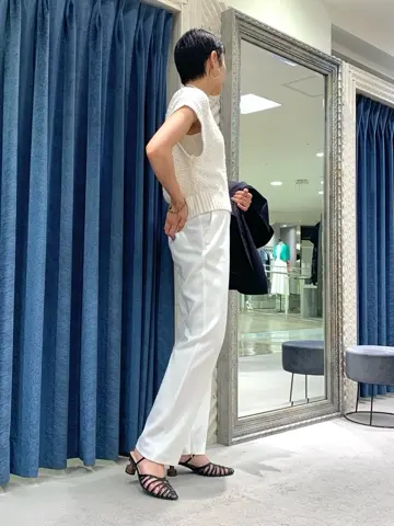 GRACE CONTINENTAL haruka iwasaki コーディネート画像