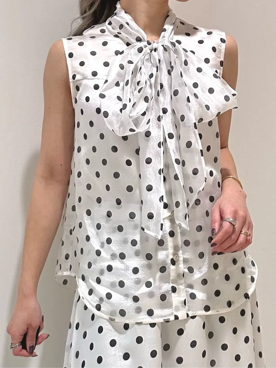 GRACE CONTINENTAL FUKUSHIMA YURIE コーディネート画像