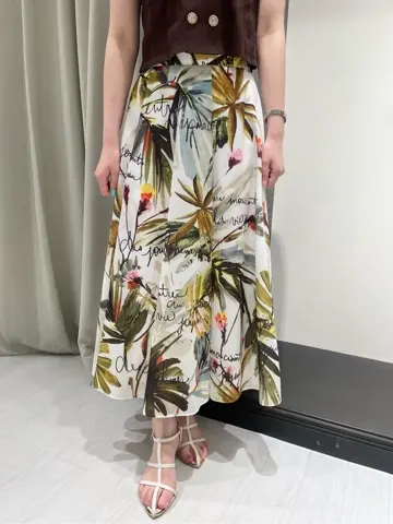 GRACE CONTINENTAL 小林　莉子 コーディネート画像