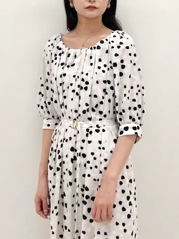 GRACE CONTINENTAL MORITA AI コーディネート画像