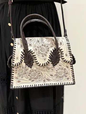 GRACE CONTINENTAL くまさか コーディネート画像