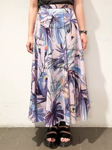 GRACE CONTINENTAL anri コーディネート画像