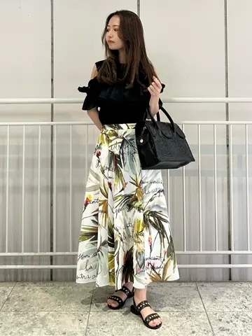 GRACE CONTINENTAL 加藤   恵理奈 コーディネート画像