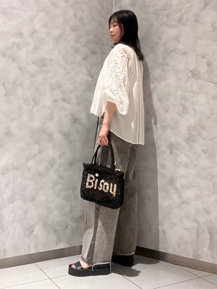 GRACE CONTINENTAL OZAWA コーディネート画像