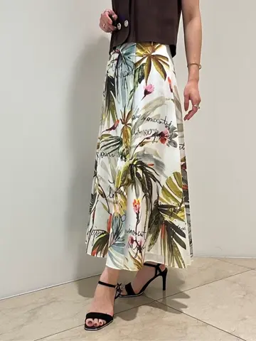 GRACE CONTINENTAL FUKUSHIMA YURIE コーディネート画像