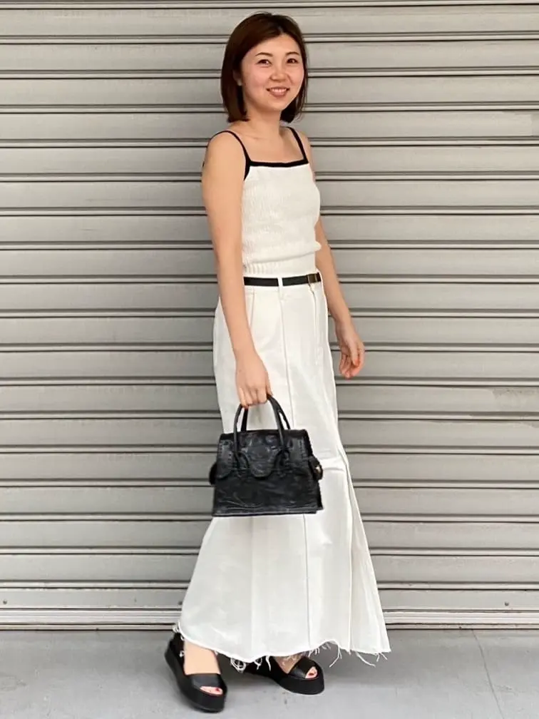 GRACE CONTINENTAL 佐藤　優里香 コーディネート画像