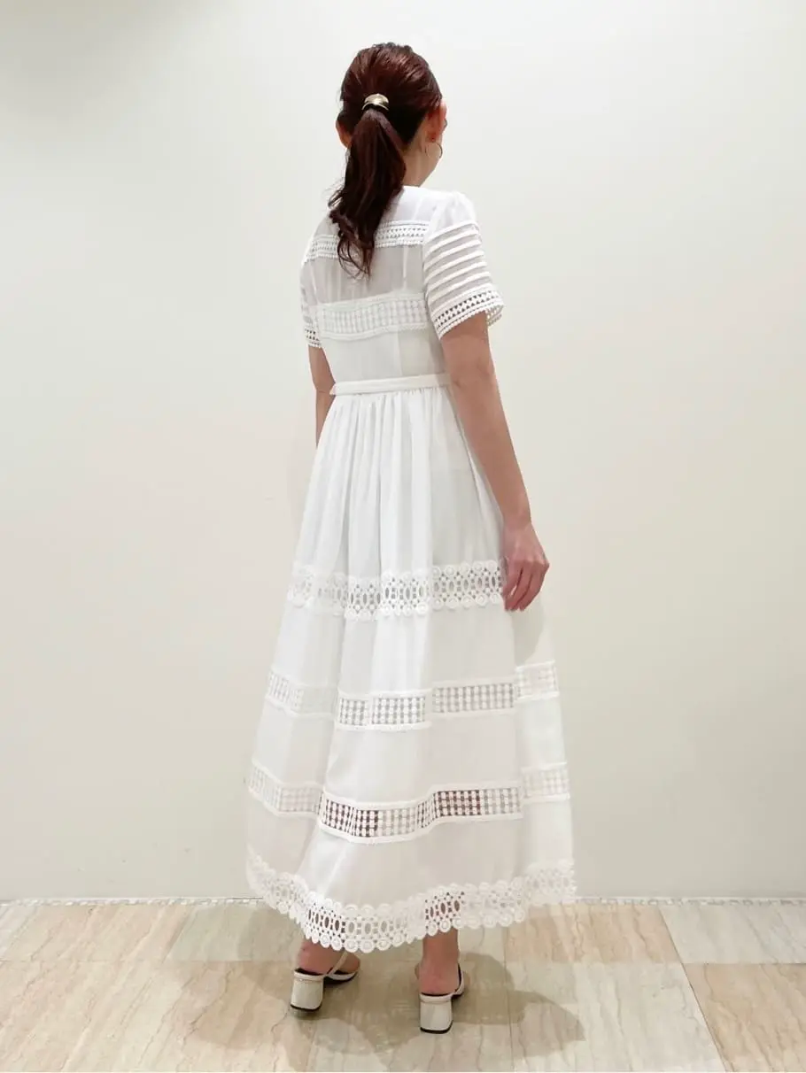 GRACE CONTINENTAL 赤間　 コーディネート画像