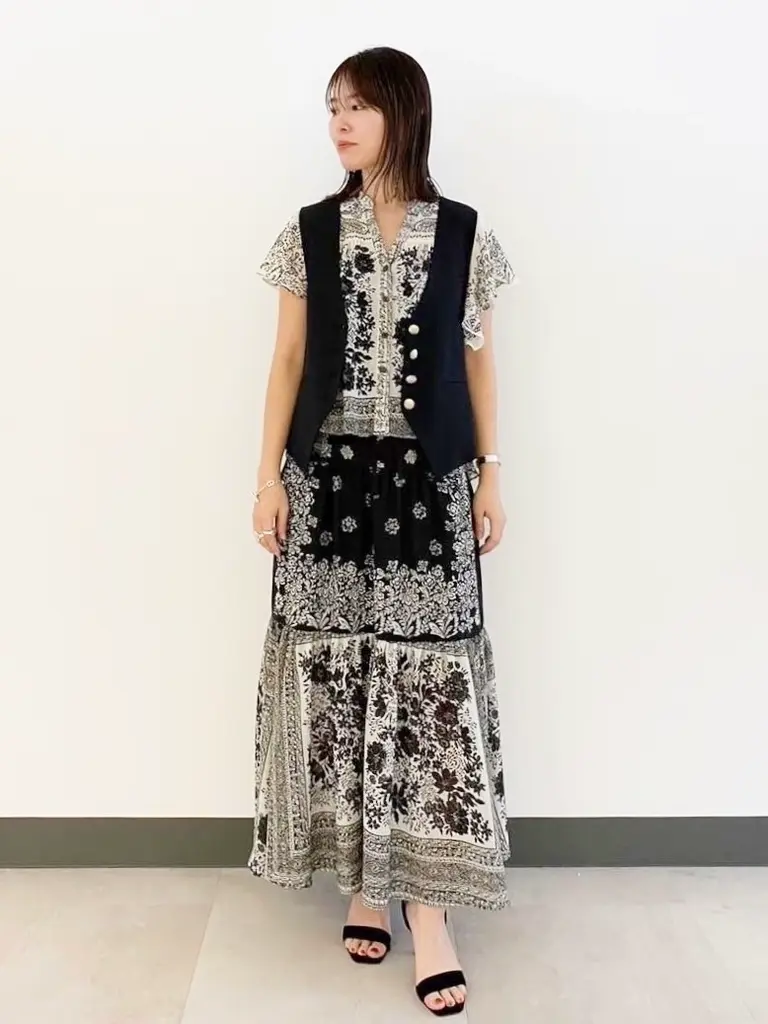 GRACE CONTINENTAL 古川温子 コーディネート画像