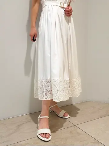 GRACE CONTINENTAL FUKUSHIMA YURIE コーディネート画像