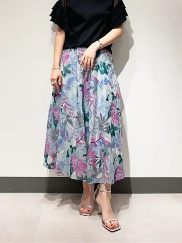 GRACE CONTINENTAL 古川温子 コーディネート画像