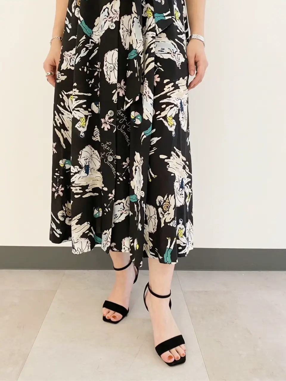 GRACE CONTINENTAL 古川温子 コーディネート画像