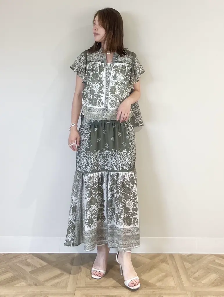 GRACE CONTINENTAL 古川温子 コーディネート画像