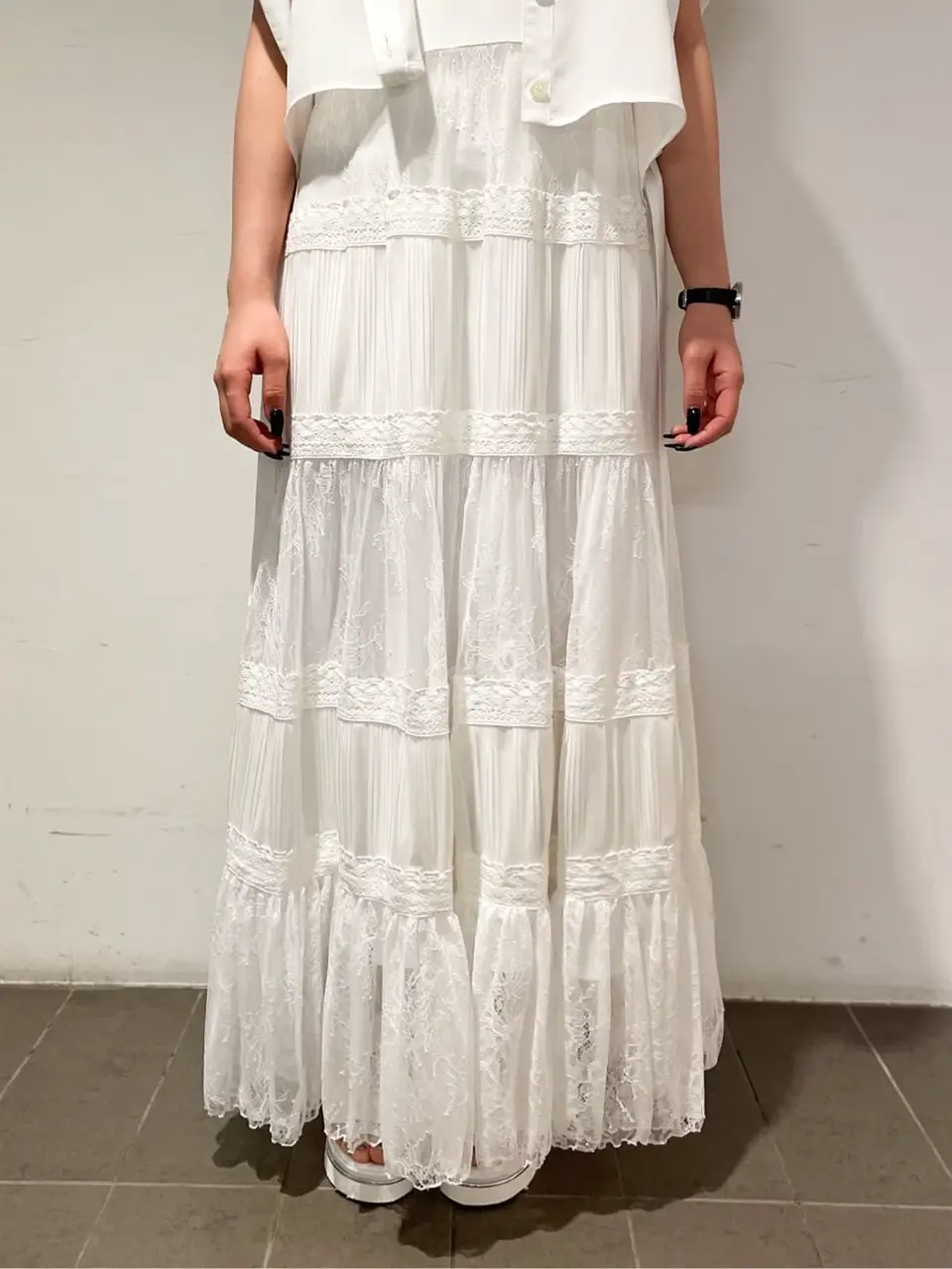 GRACE CONTINENTAL 清水　杏梨 コーディネート画像