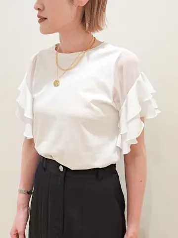 GRACE CONTINENTAL 今野　志保 コーディネート画像