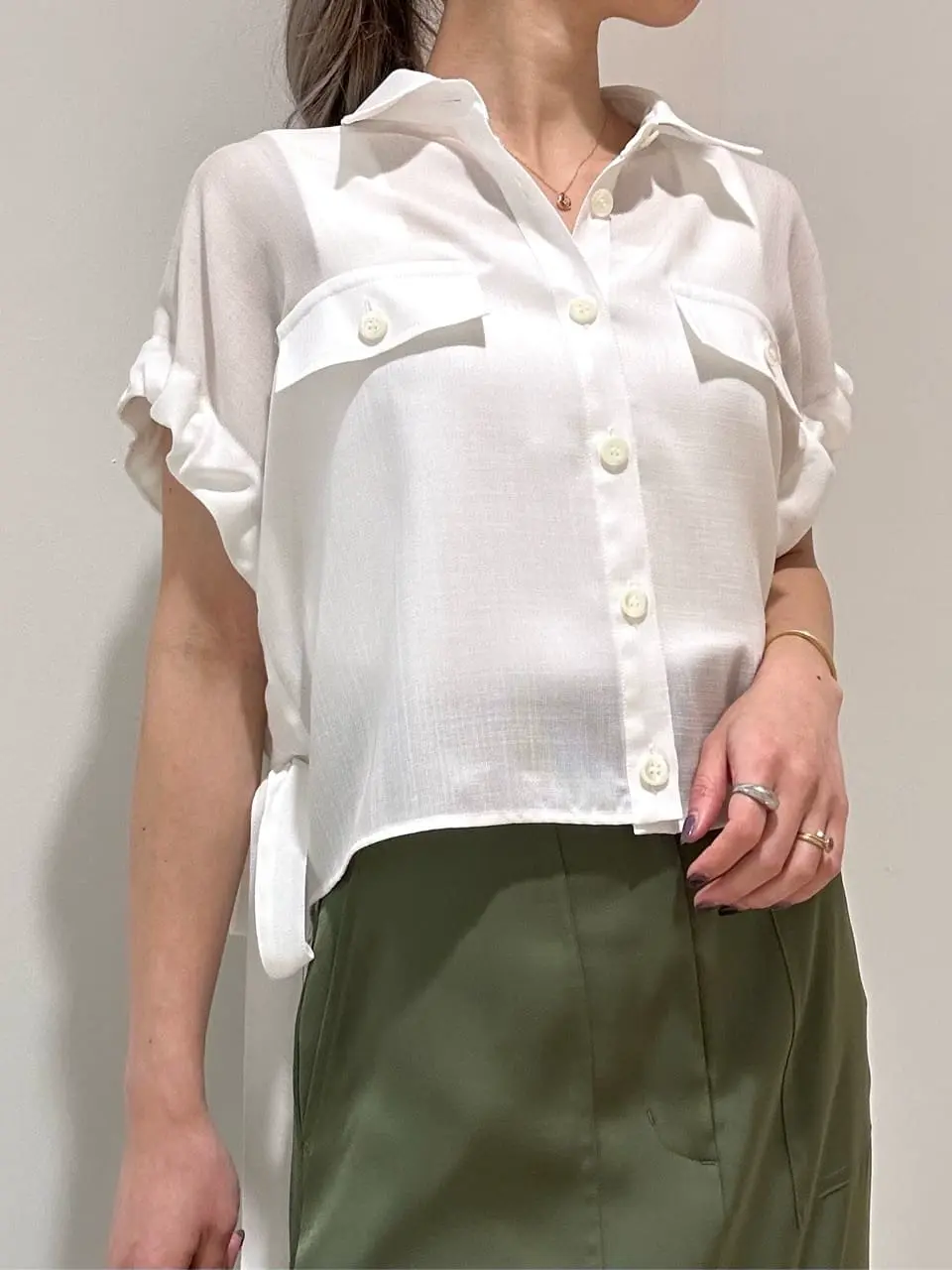 GRACE CONTINENTAL FUKUSHIMA YURIE コーディネート画像