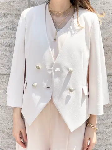 GRACE CONTINENTAL minami コーディネート画像