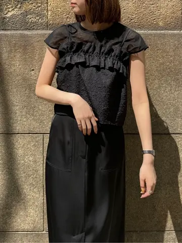 GRACE CONTINENTAL 伊藤　静華 コーディネート画像