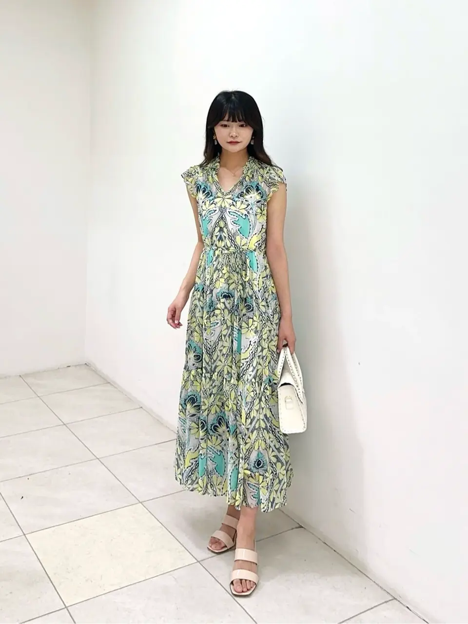 GRACE CONTINENTAL MORITA AI コーディネート画像