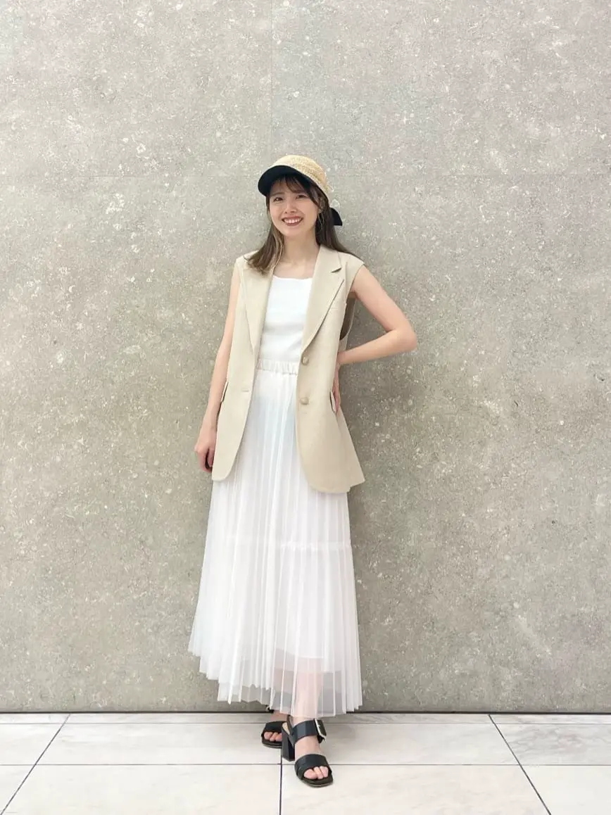 GRACE CONTINENTAL minami コーディネート画像