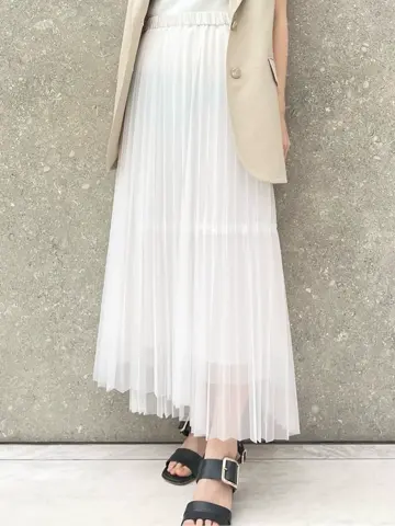 GRACE CONTINENTAL minami コーディネート画像