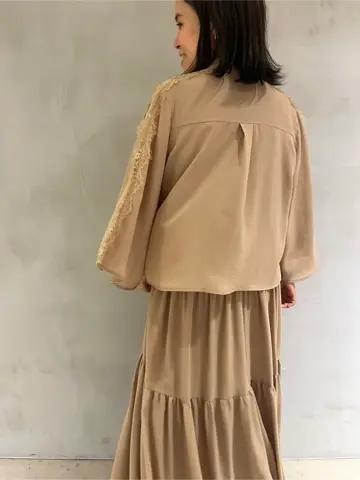 GRACE CONTINENTAL 穐山　香織 コーディネート画像