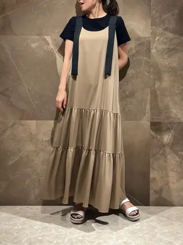 GRACE CONTINENTAL 穐山　香織 コーディネート画像