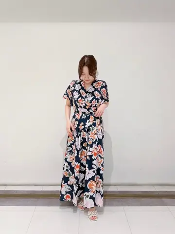 GRACE CONTINENTAL SAYUMI Nagashima コーディネート画像