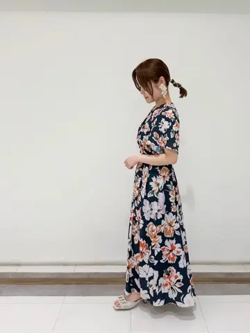 GRACE CONTINENTAL SAYUMI Nagashima コーディネート画像