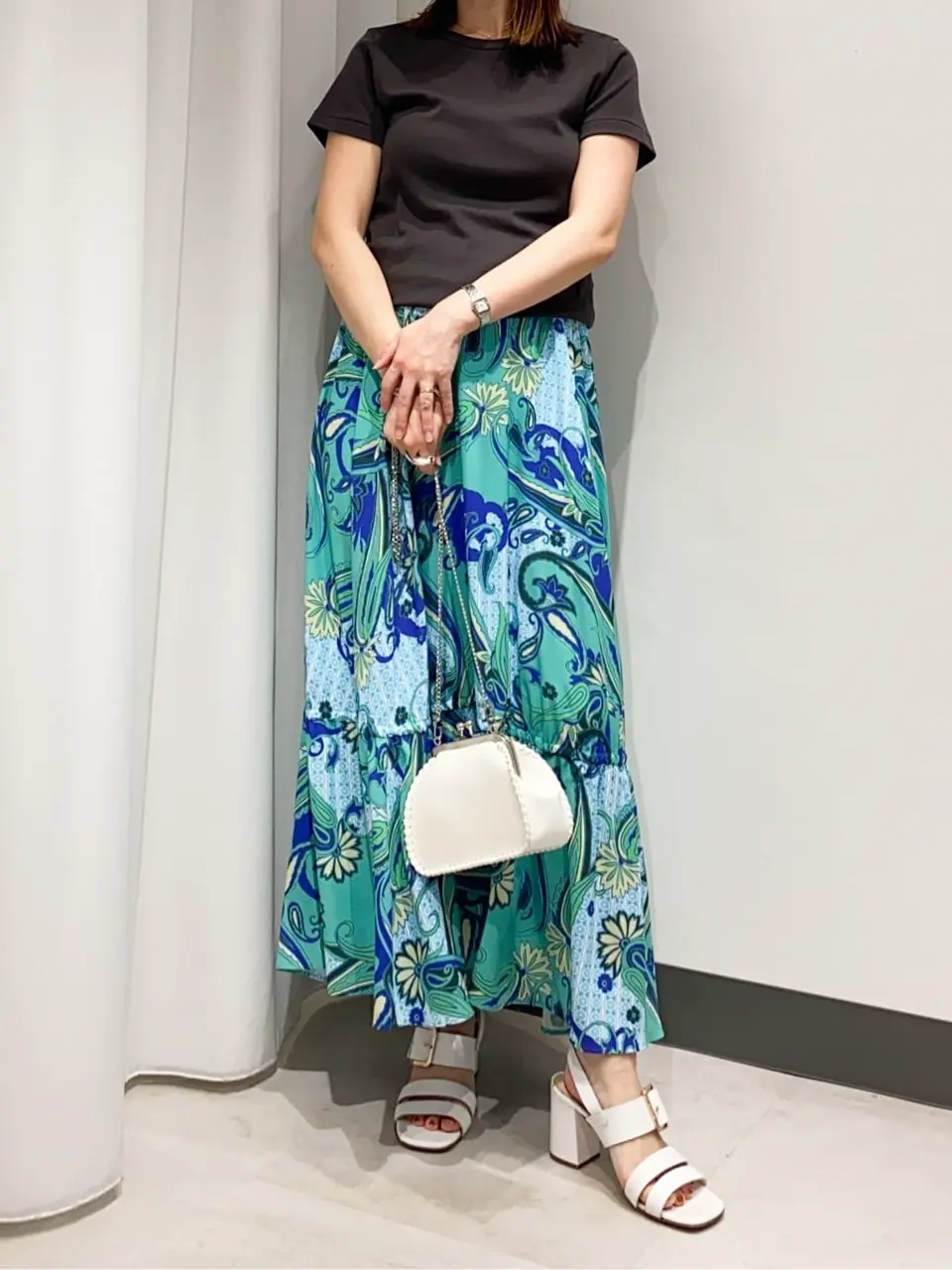 GRACE CONTINENTAL 古川温子 コーディネート画像