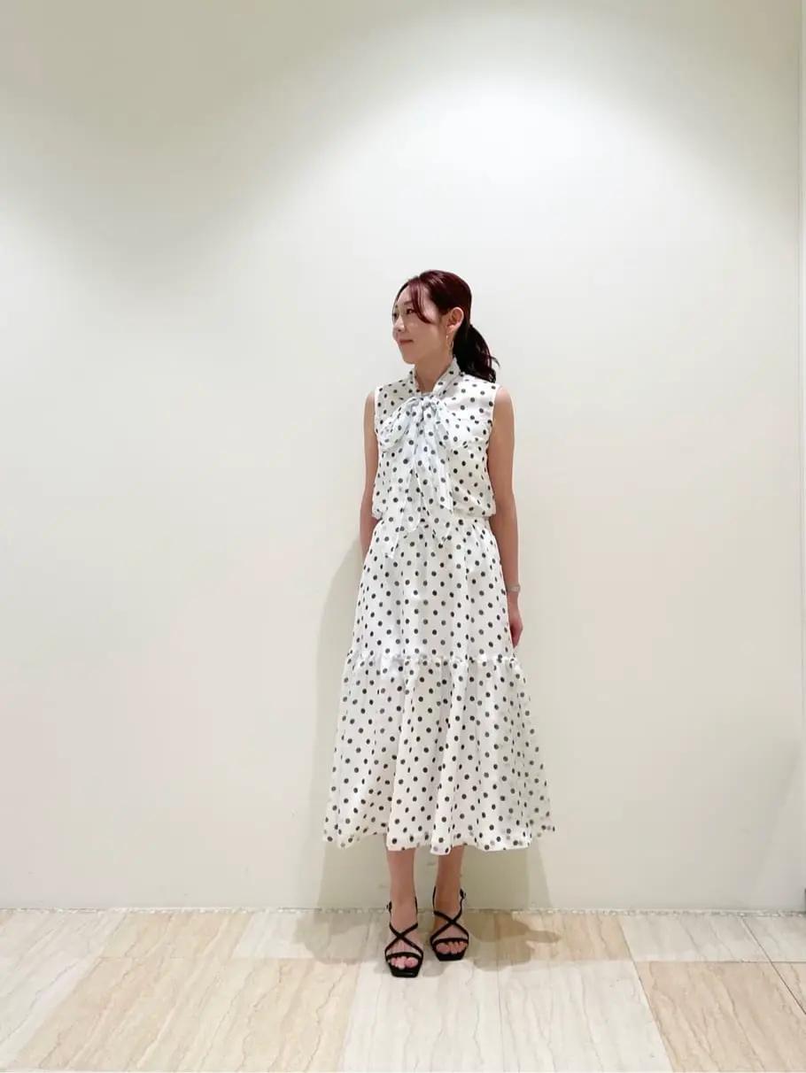 GRACE CONTINENTAL 赤間　 コーディネート画像