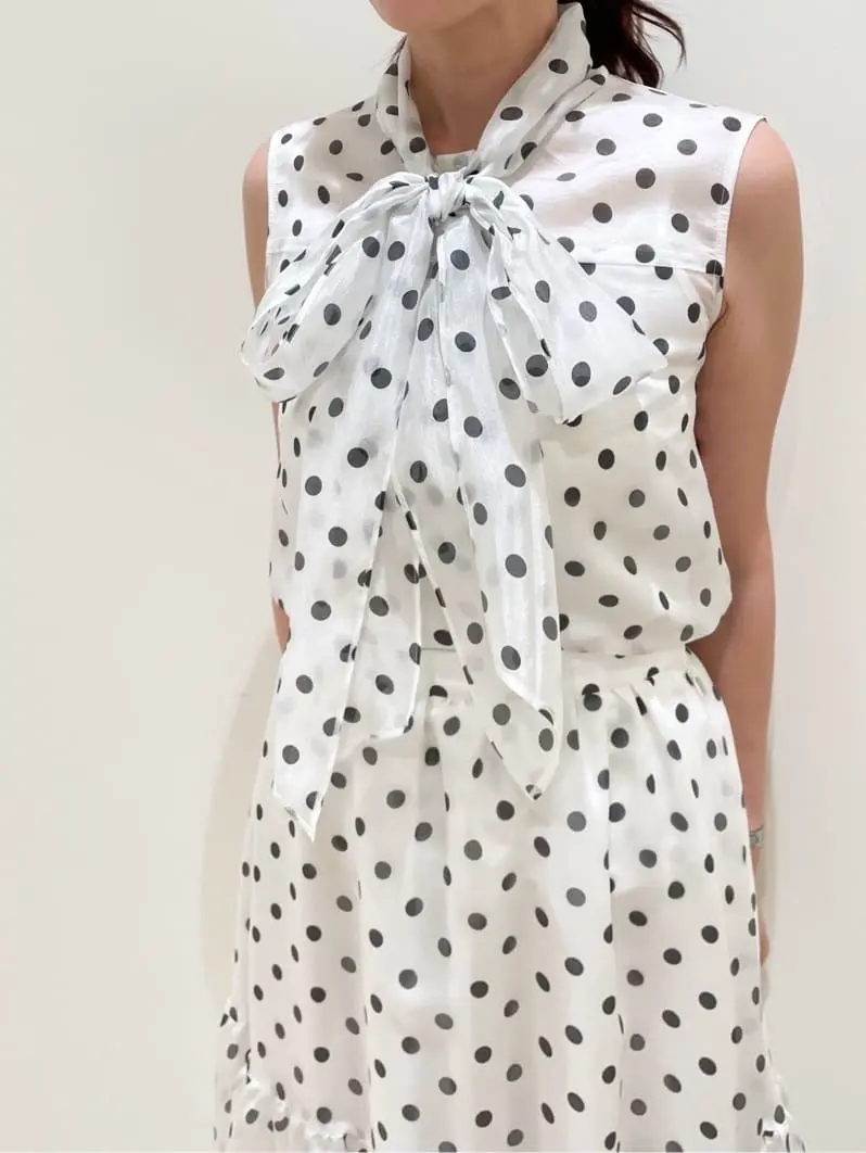 GRACE CONTINENTAL 赤間　 コーディネート画像