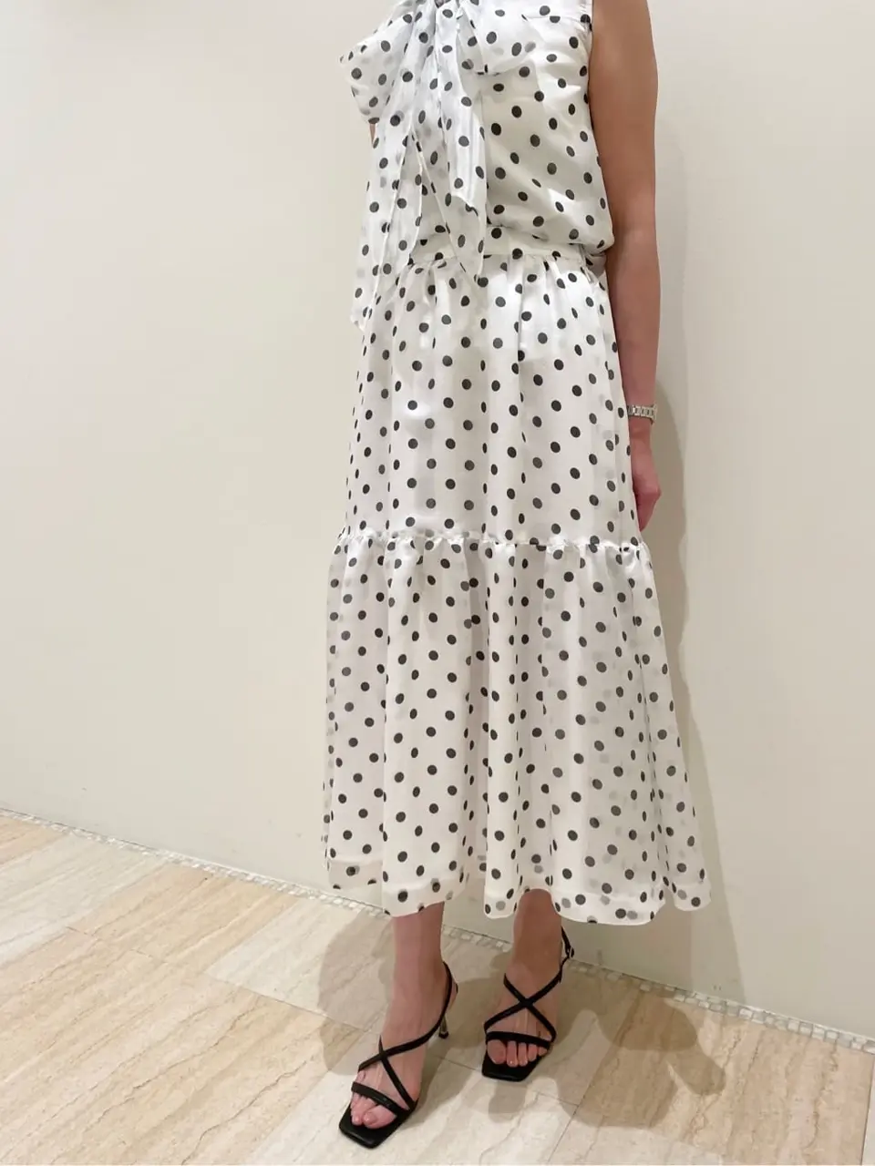 GRACE CONTINENTAL 赤間　 コーディネート画像