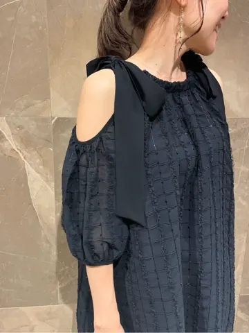 GRACE CONTINENTAL 穐山　香織 コーディネート画像