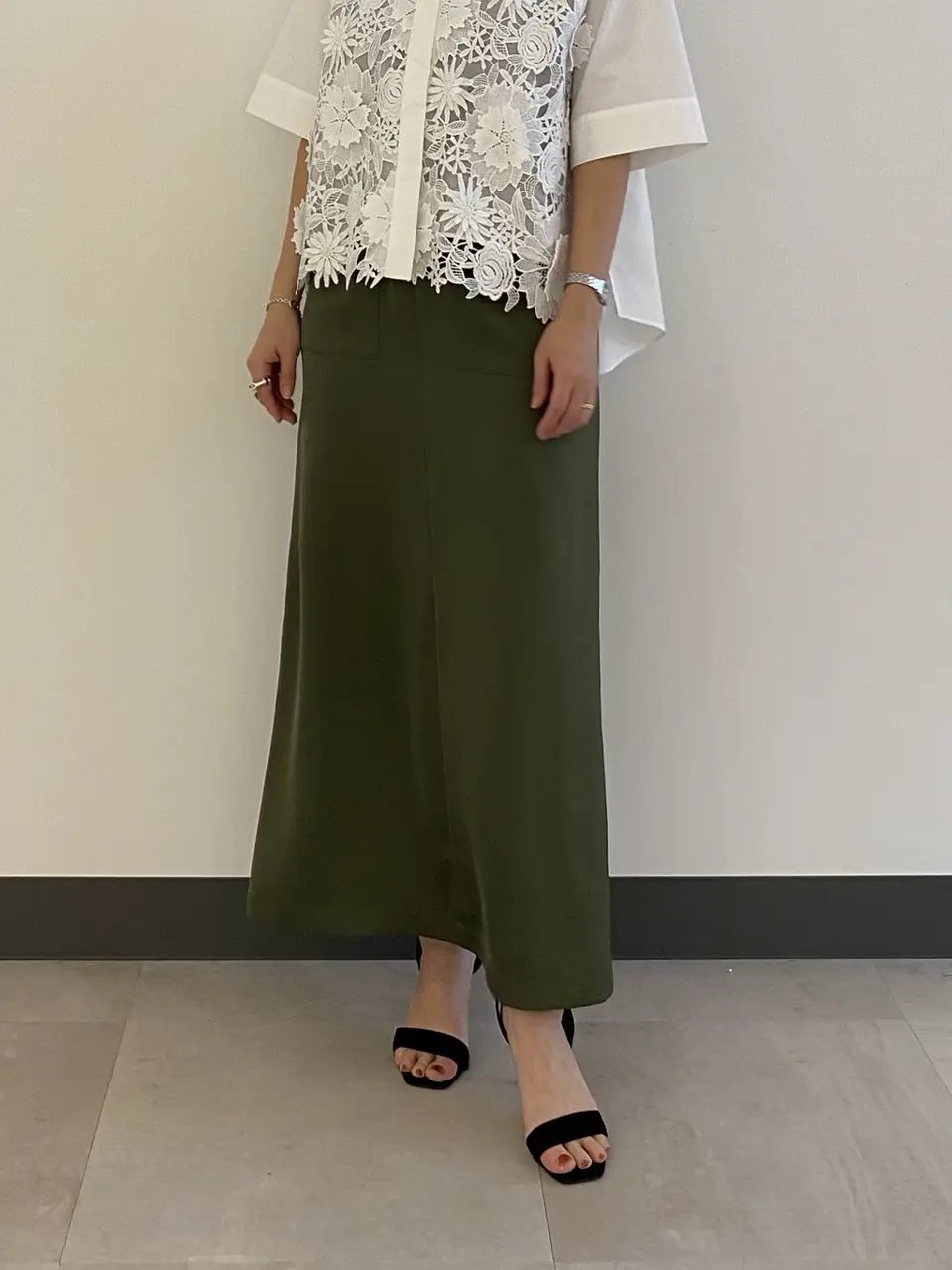 GRACE CONTINENTAL 古川温子 コーディネート画像