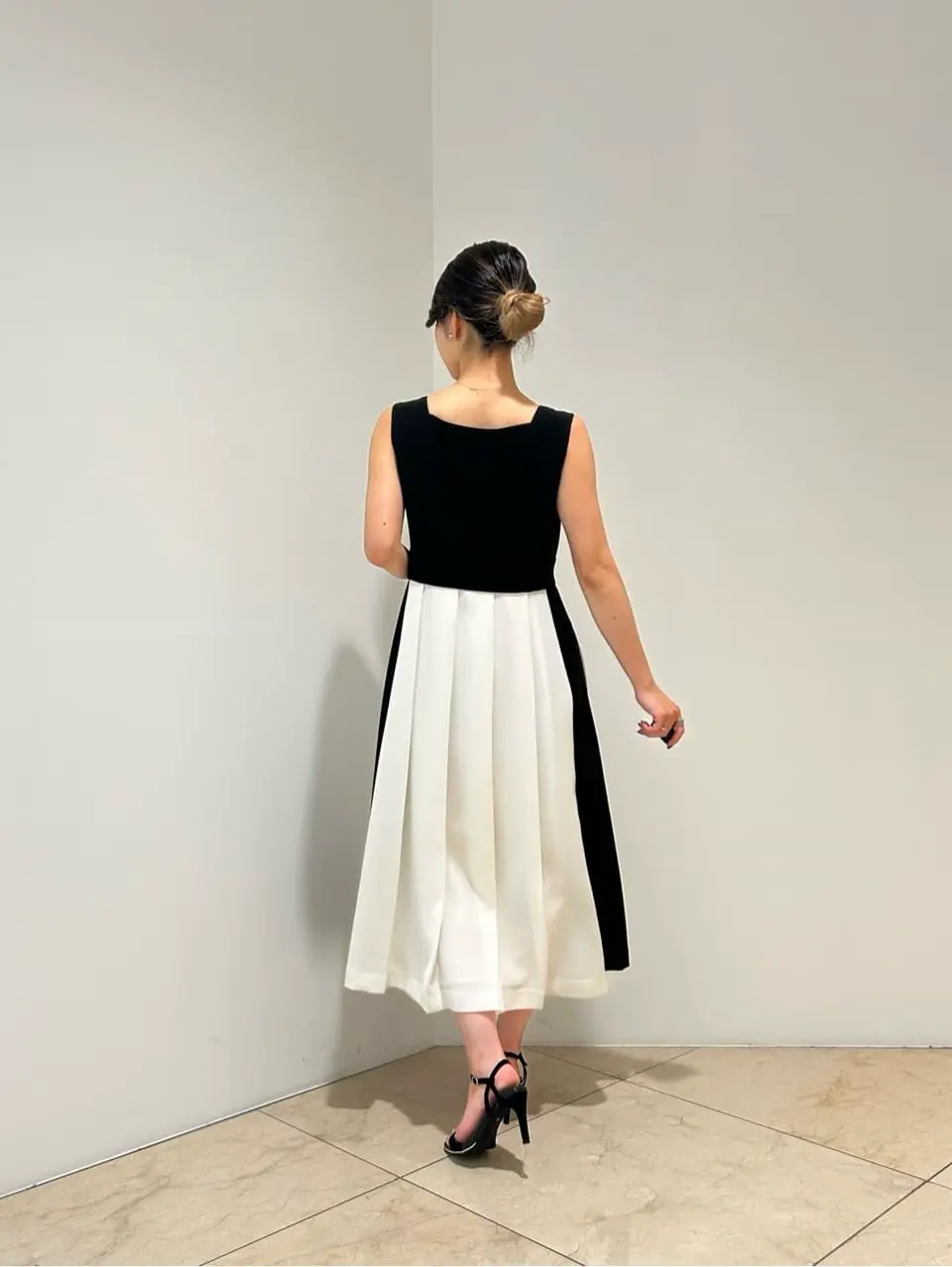 GRACE CONTINENTAL FUKUSHIMA YURIE コーディネート画像