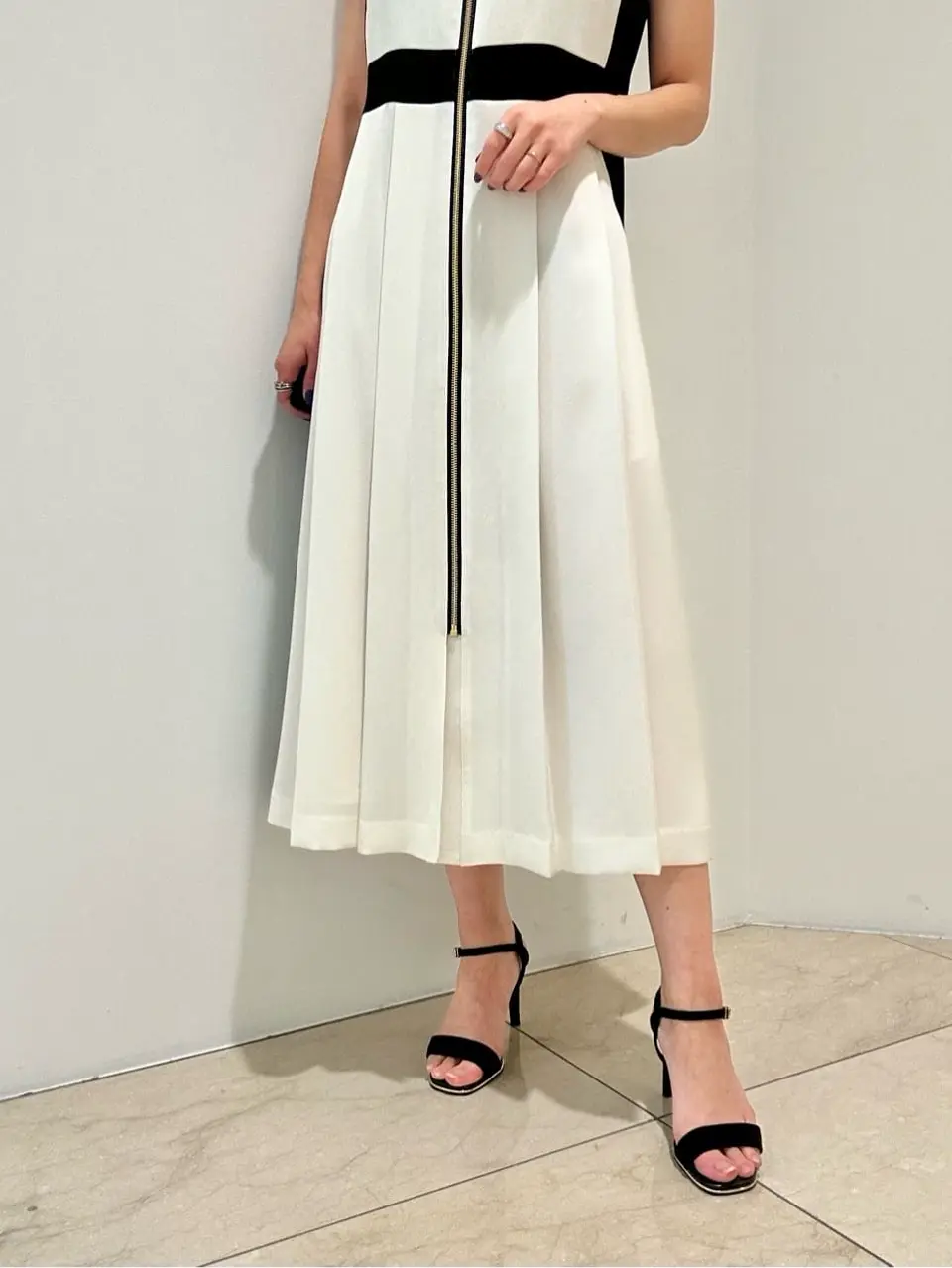 GRACE CONTINENTAL FUKUSHIMA YURIE コーディネート画像