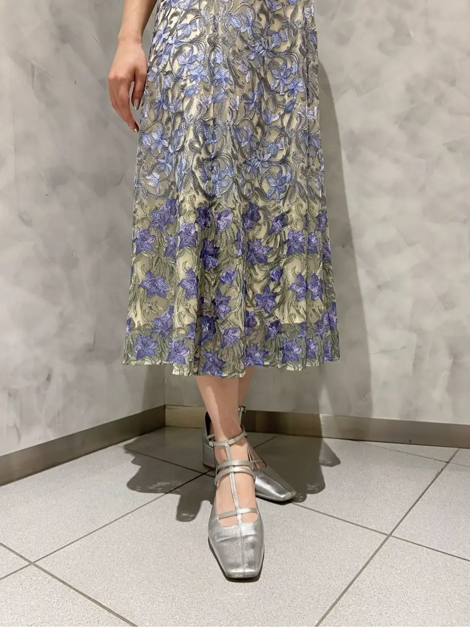 GRACE CONTINENTAL Shiori コーディネート画像